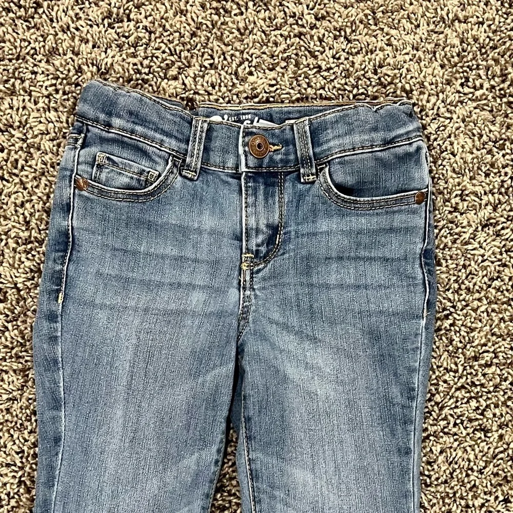 OshKosh size 5 little girls bootcut jeans